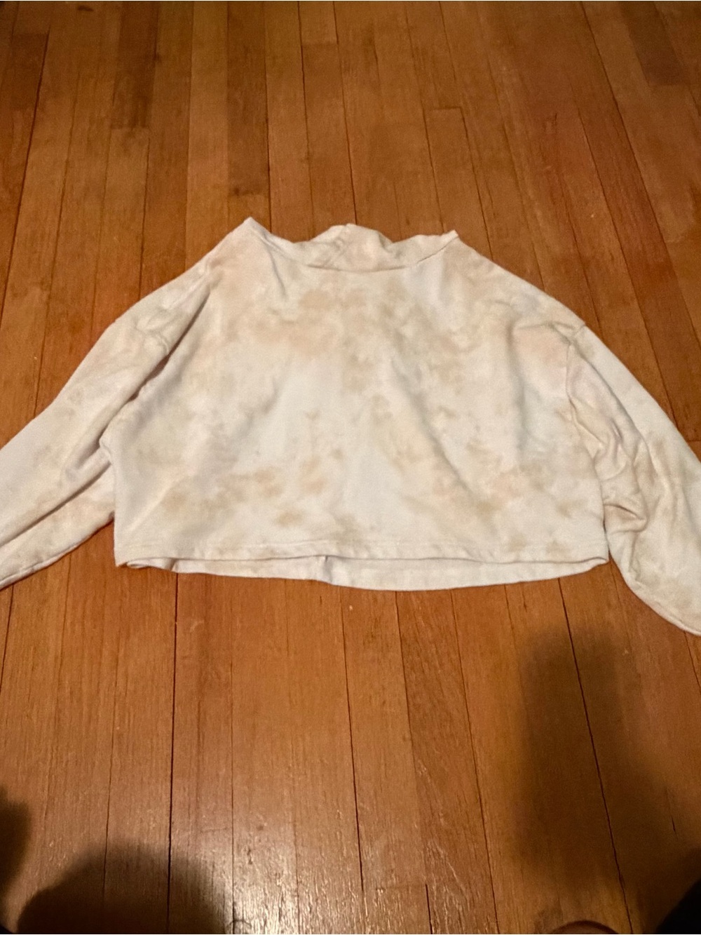 Fabletics Cropped Tie-Dye Sweatshirt in Cream and Light Tan